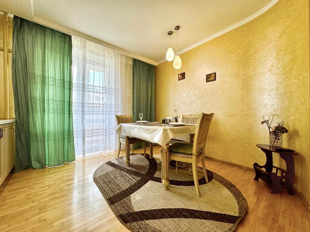 Apartpoltava Вишукані Просторі Апартаменти, Аграрний Університет, Звітна Документація Exterior foto