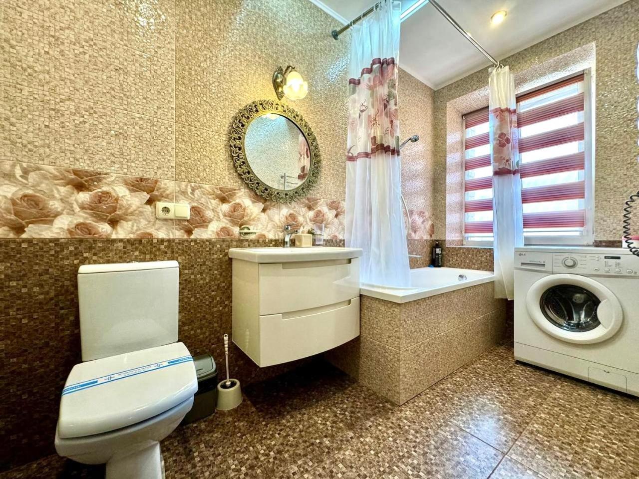 Apartpoltava Вишукані Просторі Апартаменти, Аграрний Університет, Звітна Документація Exterior foto